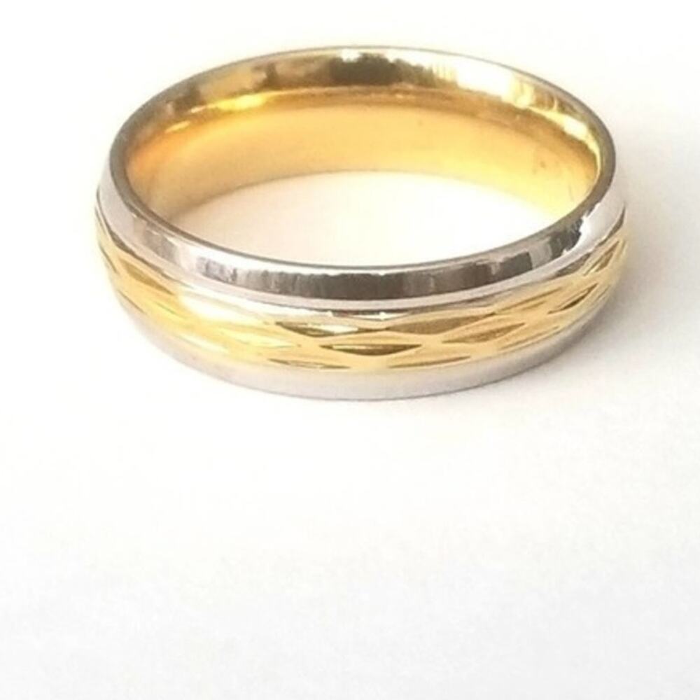316L stainless steel gold silver band hypoallergenic tarnish freering size 8